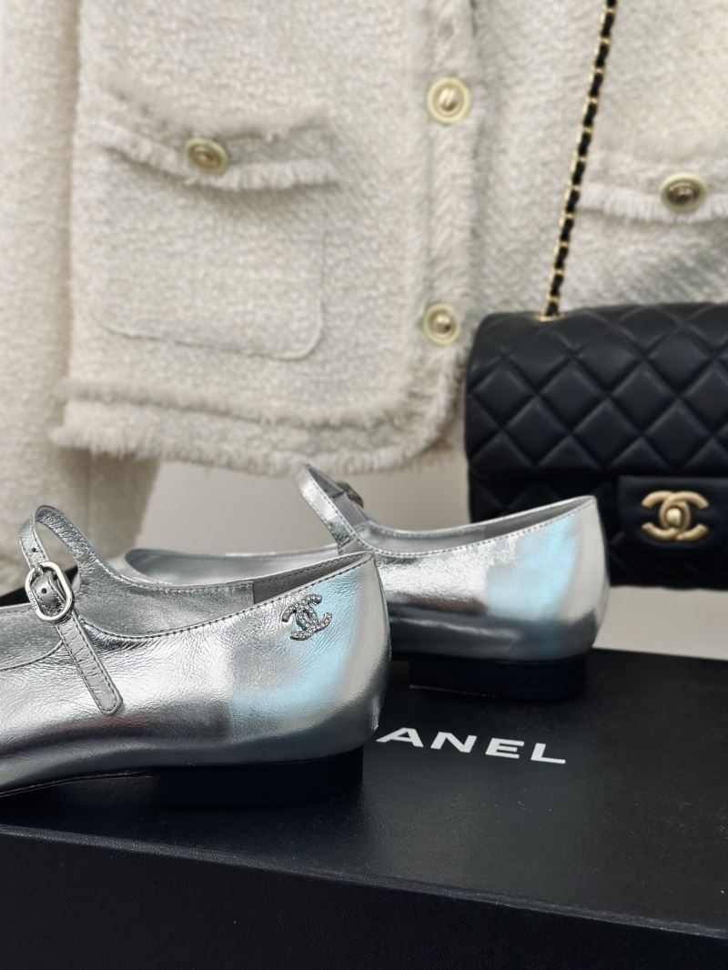 Chanel Low Shoes